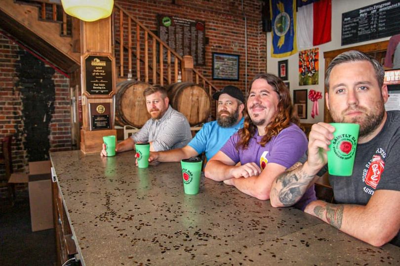 Cheers to Dads! 🍻 Happy Father’s Day to all of the amazing fathers out there and